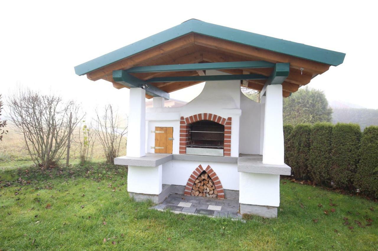 Villa Hasi 아이히 외부 사진